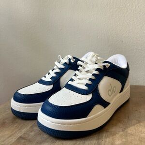 Alo Recovery Mode Sneaker